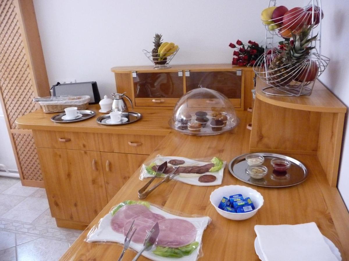 Balaton Art Guesthouse Balatonszemes Exterior foto