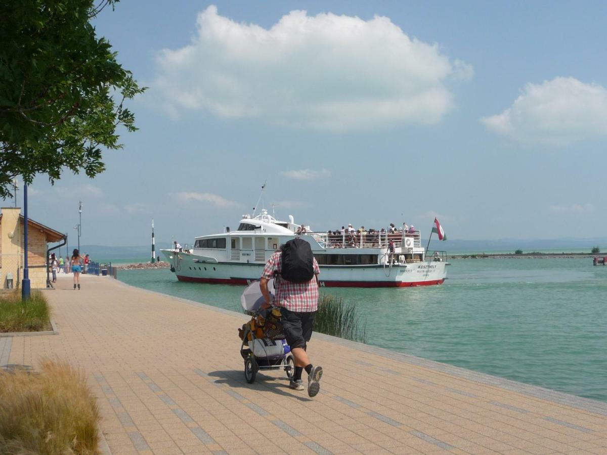 Balaton Art Guesthouse Balatonszemes Exterior foto