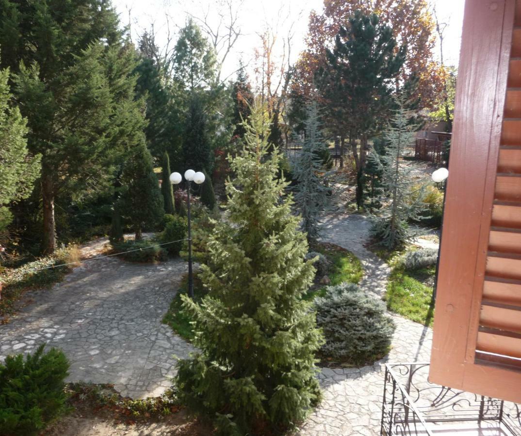 Balaton Art Guesthouse Balatonszemes Exterior foto